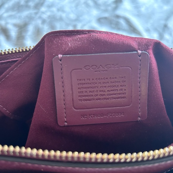 Coach Mia Satchel - Picture 3 of 5